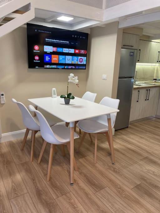 Lovely Apartment In Pogradec City With A Lake View Εξωτερικό φωτογραφία